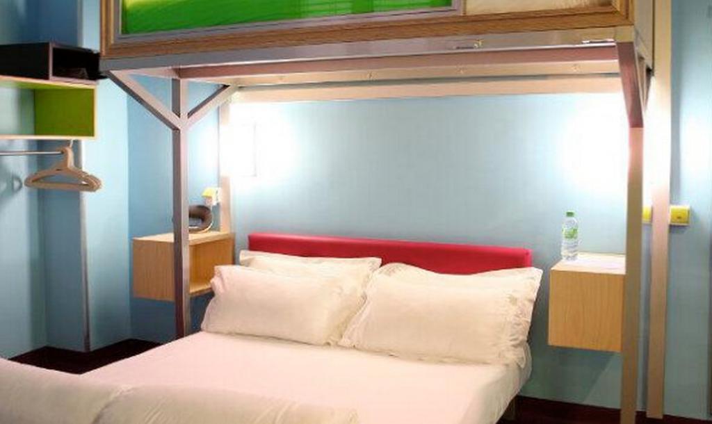Hotel Exquis Париж Екстериор снимка